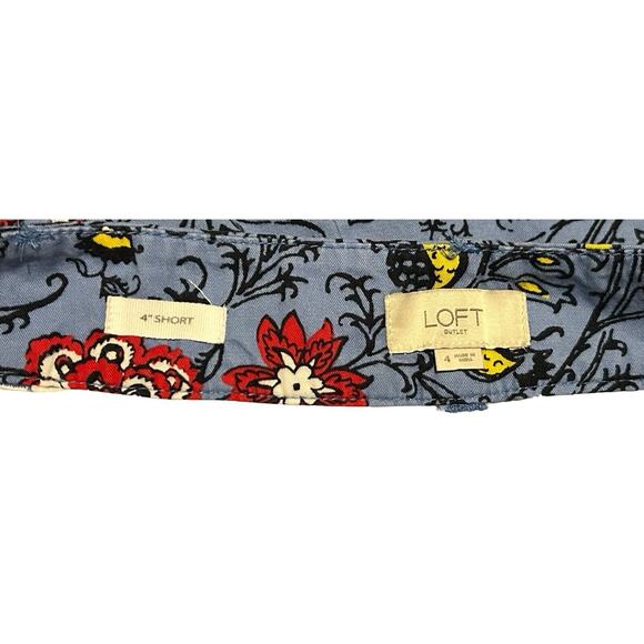 Loft Floral Chino 4 Inch Women’s Shorts Size 4 Blue Mid Rise Waist Pockets - Picture 2 of 4